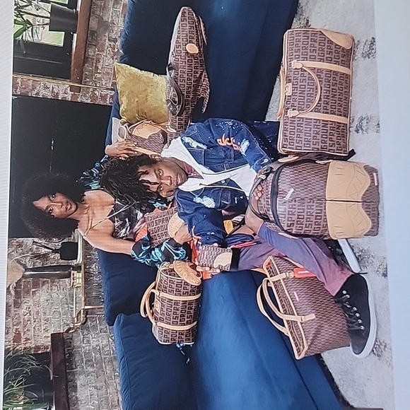 New Sprayground Sharkfinity Mini Duffle - Picture 5 of 6